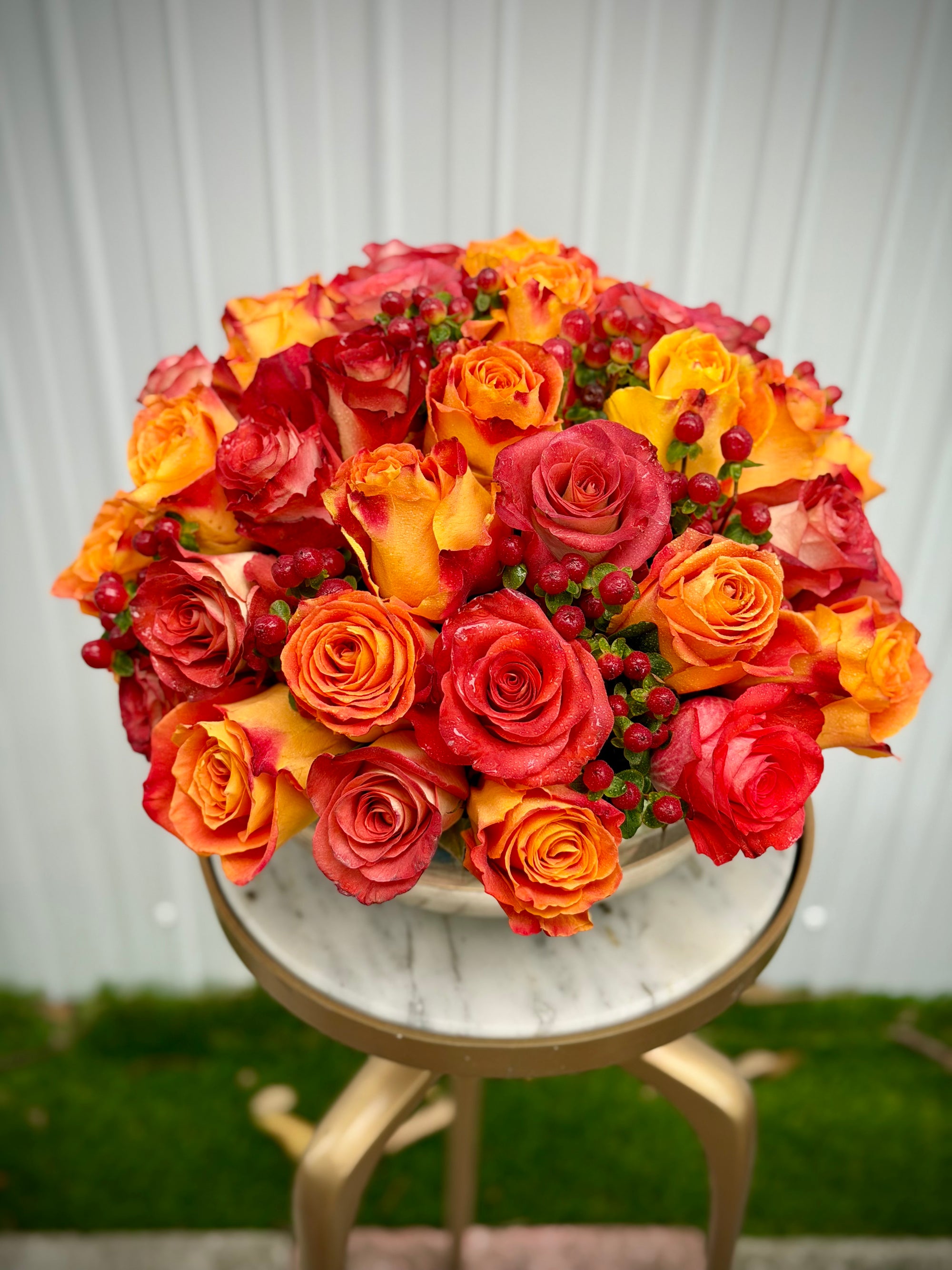 Centerpiece in a lower vase