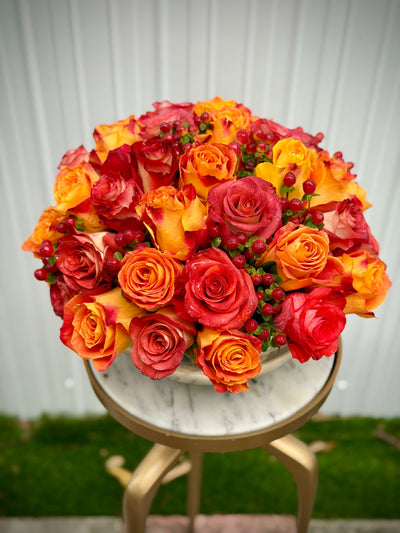 Centerpiece in a lower vase