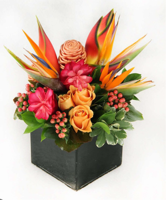 Tropical centerpiece for events in bal harbour, aventura, sunny isles 