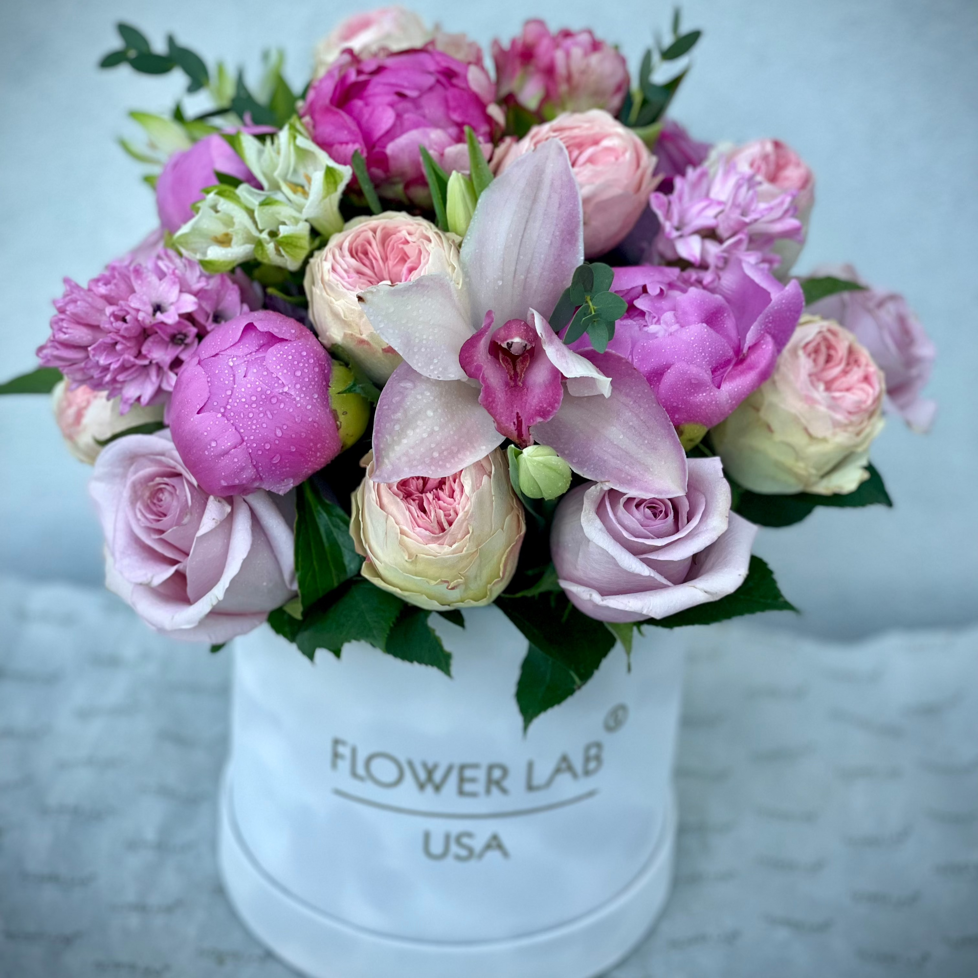 Luxury flower arrangement for delivery in Bal Harbour, Aventura, Sunny Isles
