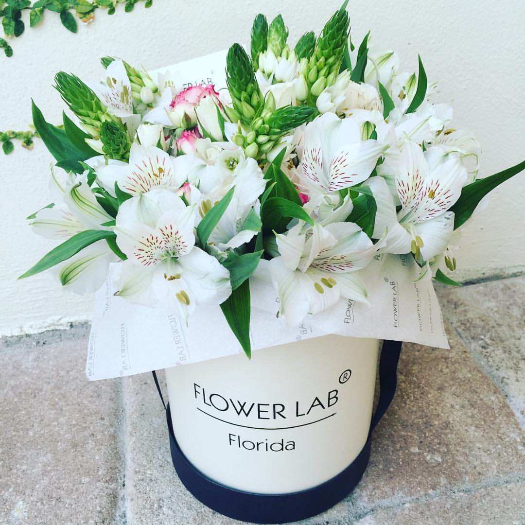 alstroemerias, spray roses, flowers in a box