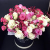 spray roses in a hatbox