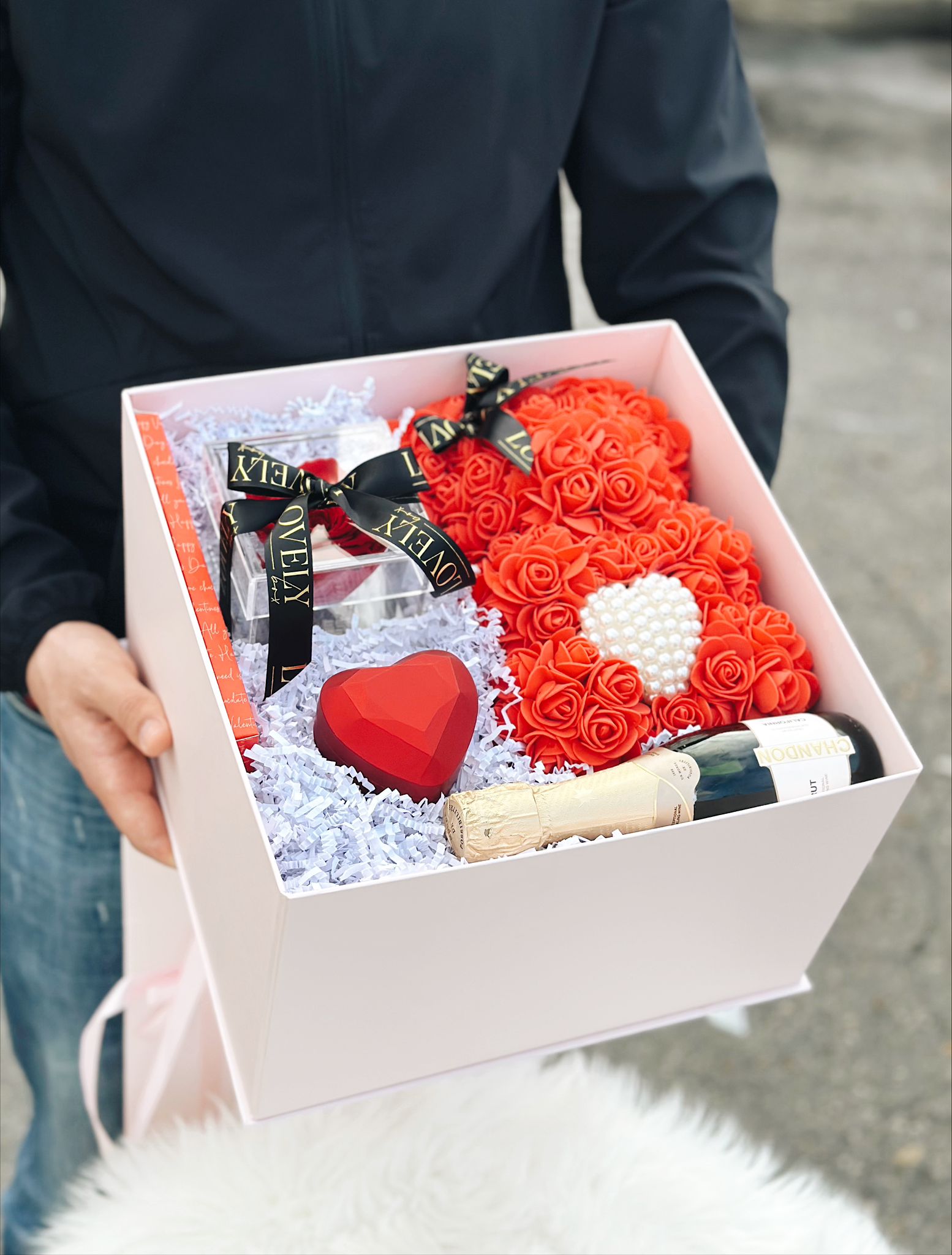 Gift Box in Red